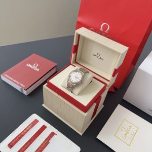 Ladies' Omega Seamaster Aqua Terra Diamond Bezel Super Clone Watch 1123369085 - front view | Omega