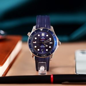 Omega Seamaster Super Clone Watch - Premium Luxury Replica with COD 544715685 - side view | Omega